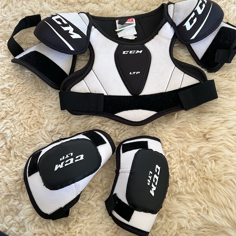CCM Youth chestpad and elbow pads
